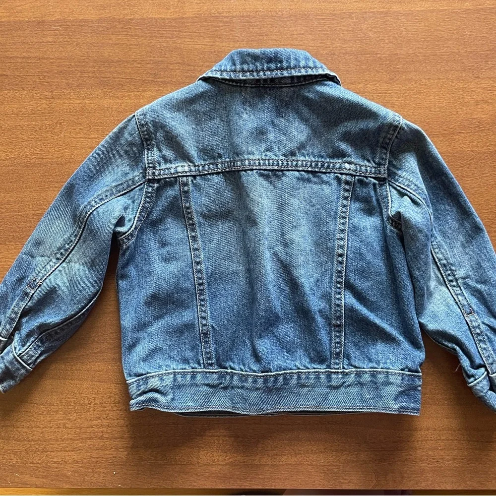 The children’s place toddler denim button up jacket size 2